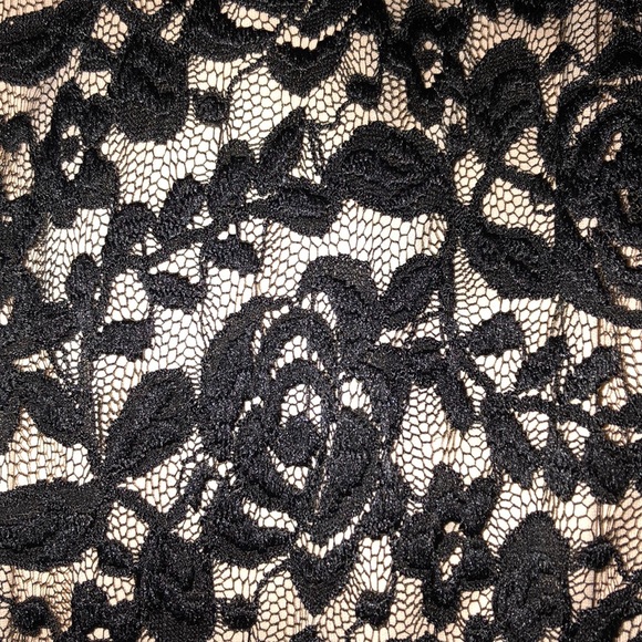 BLACK R&M RICHARDS GOWN - Picture 7 of 8